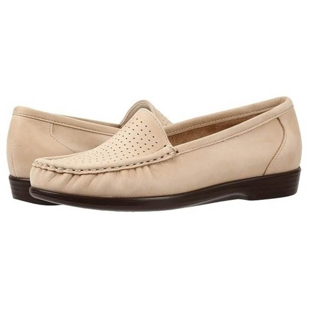 SAS Savvy Linen Moccasins Womens Size 8M Beige Leather Slip On Flat Shoes